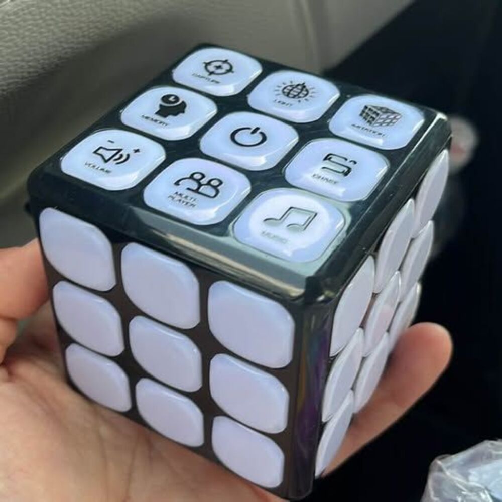 Winning Fingers Flash Dash Electronic Memory & Brain Game